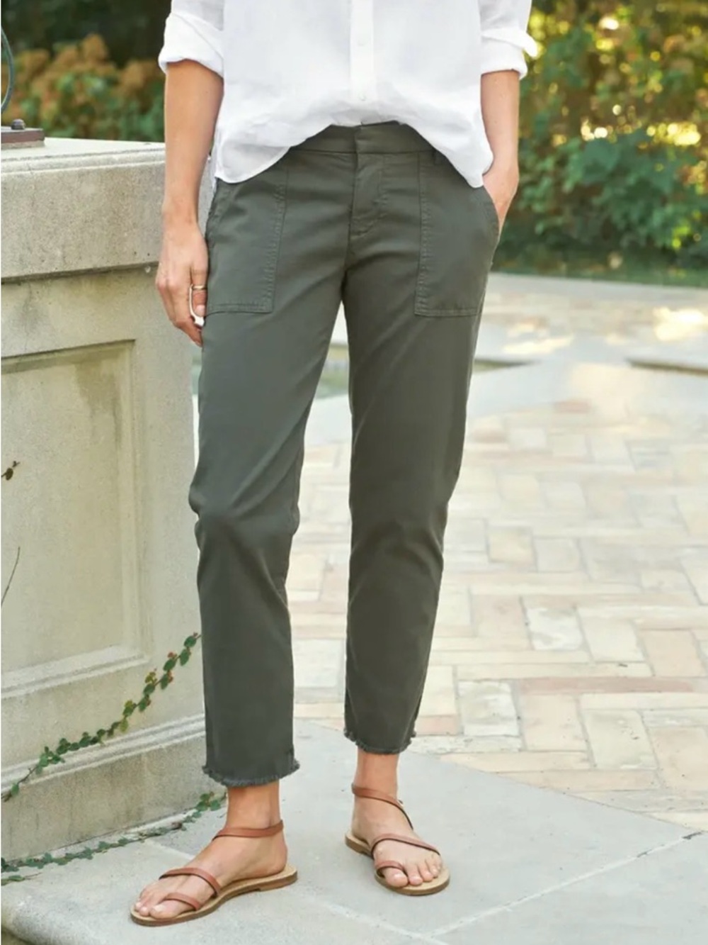 NEW Frank & Eileen Blackrock Italian Utility Pants Women Size 6